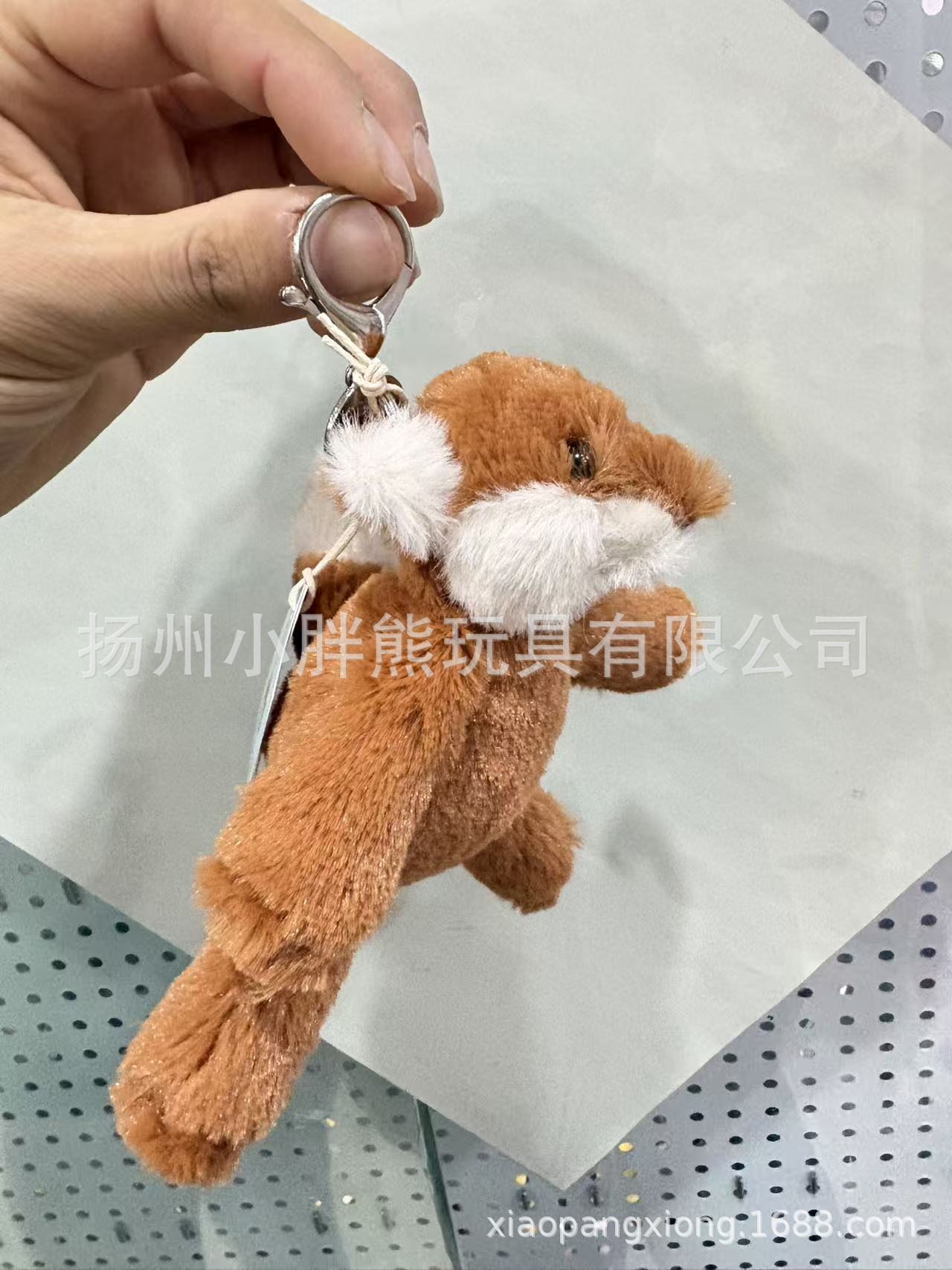 JellyCCCC pendant has three complete standards with steel stamp, Barcelona bear, eggplant, croissant, and free dust bag for all styles.