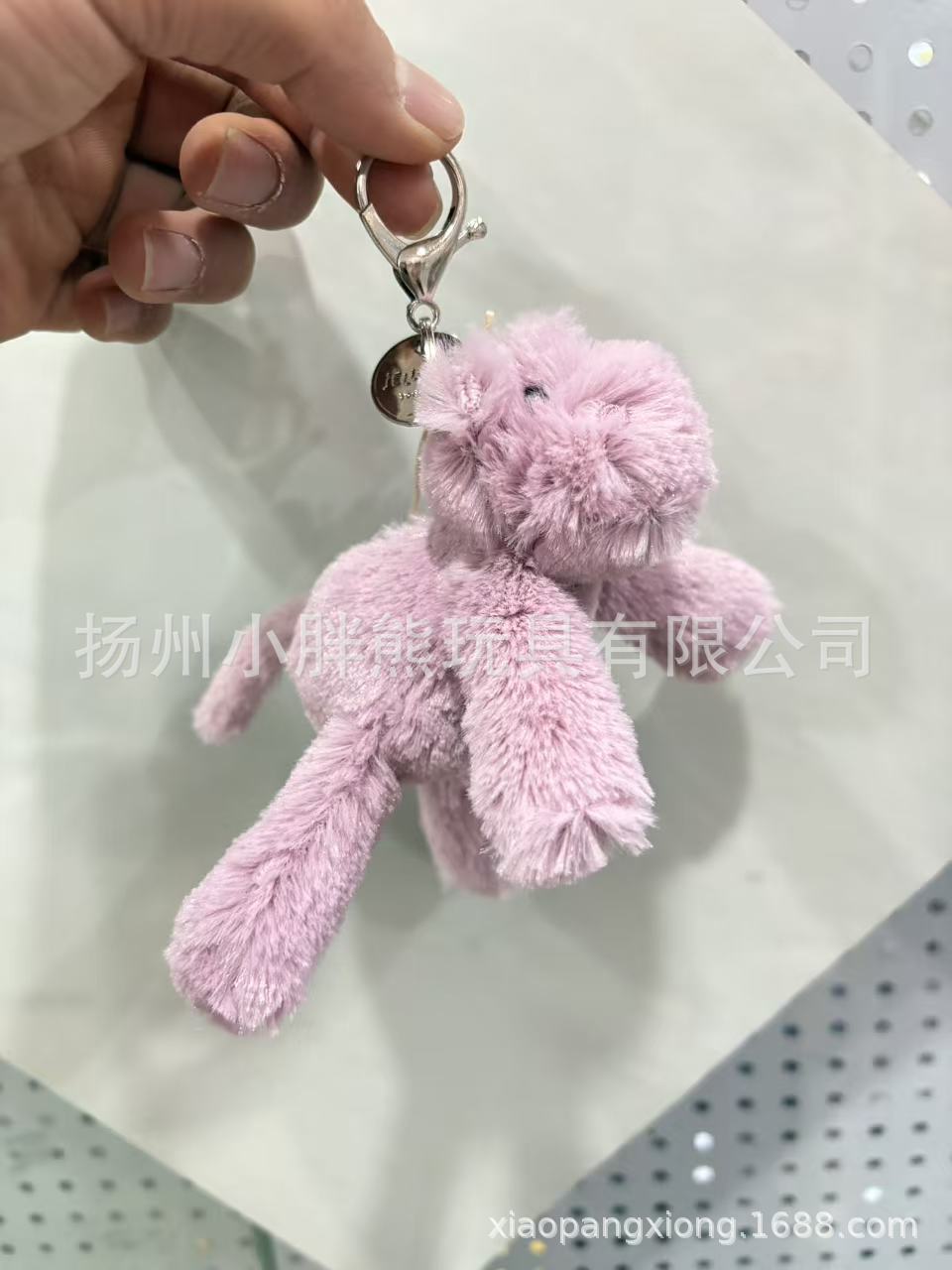 JellyCCCC pendant has three complete standards with steel stamp, Barcelona bear, eggplant, croissant, and free dust bag for all styles.