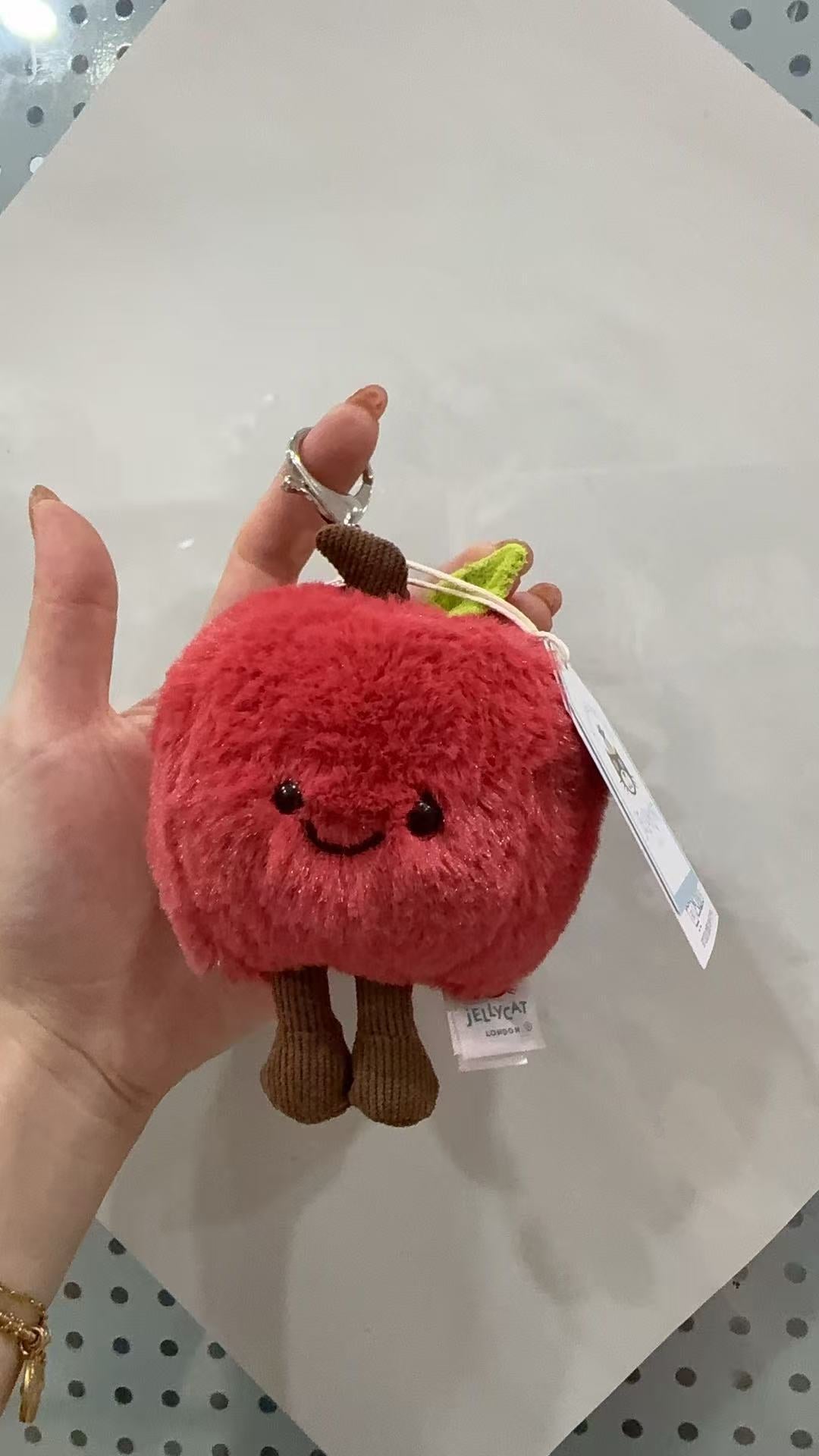 JellyCCCC pendant has three complete standards with steel stamp, Barcelona bear, eggplant, croissant, and free dust bag for all styles.